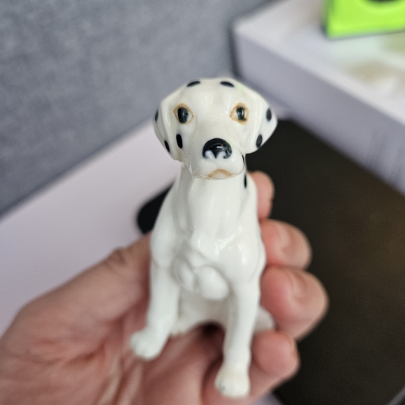 Vintage Dalmatian Porcelain Figurine - Picture 7 of 11